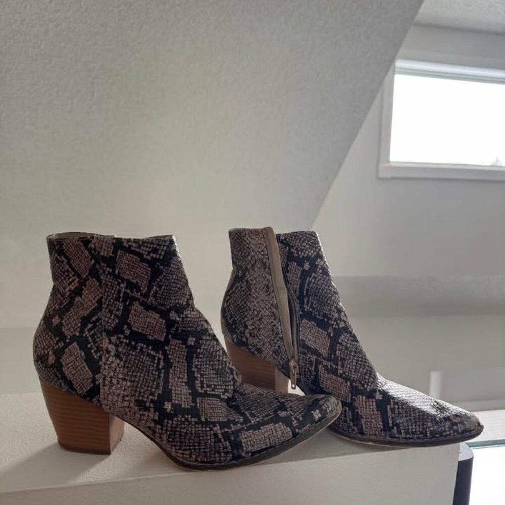 Lulus x Matisse Spirit Natural Snake Print Pointed Toe Ankle Booties